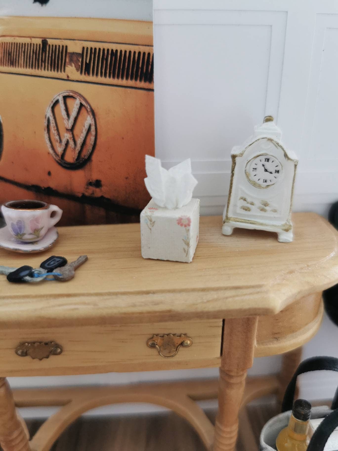 Cream Floral Tissue Boxes | Set of 2 | 1:12th Scale | Handmade - ZJ Miniatures