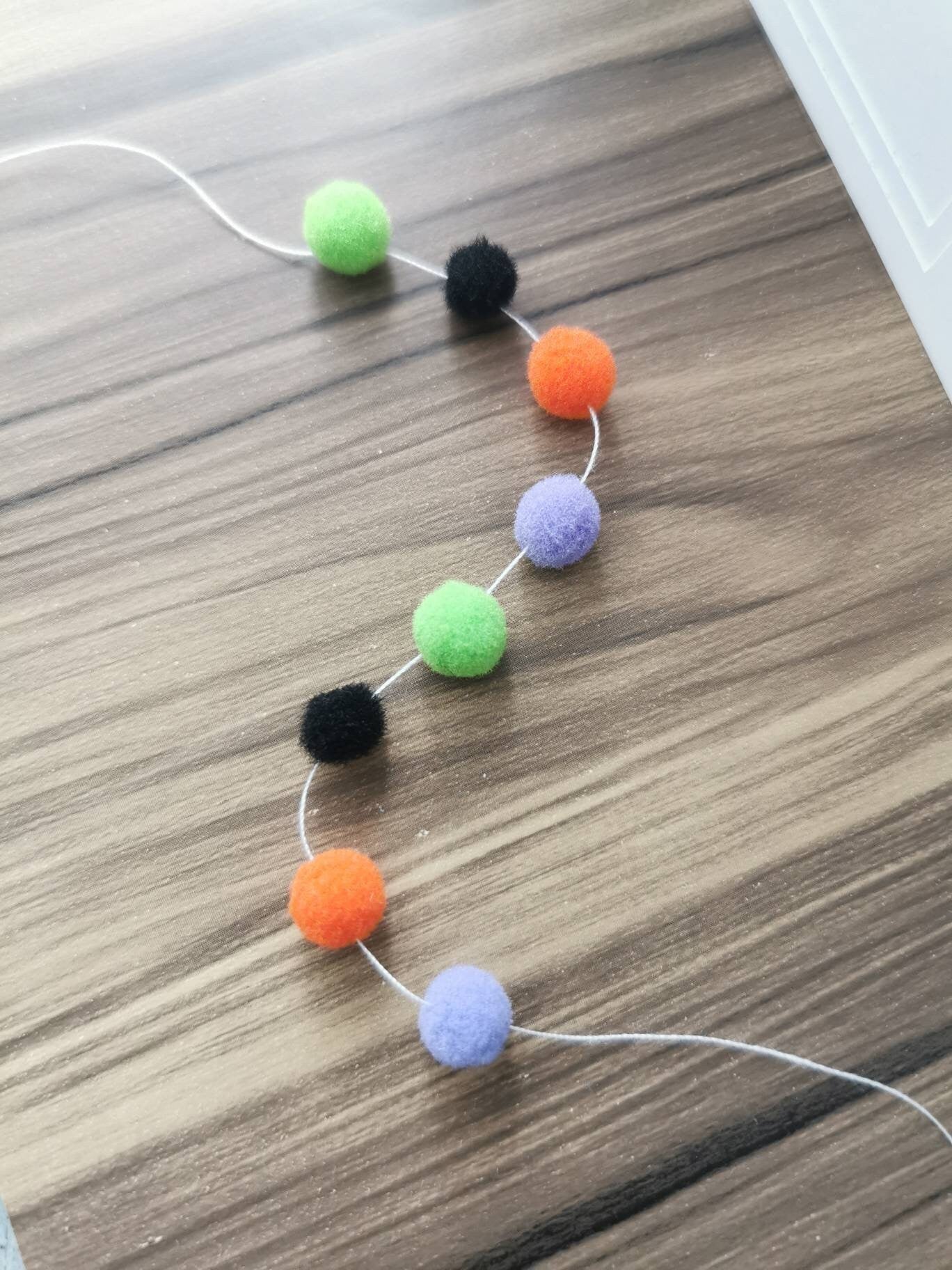 Halloween Pom Pom Garland | 1:12th Scale | Handmade - ZJ Miniatures