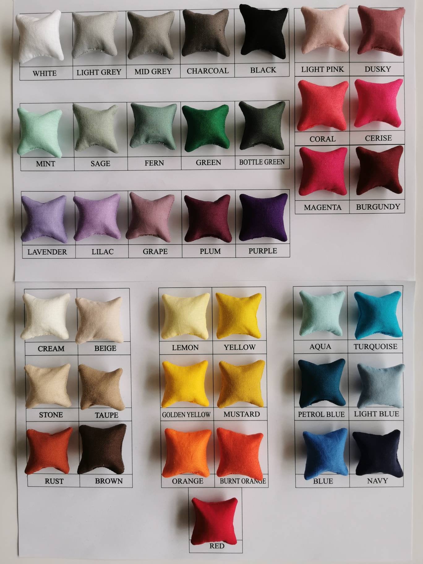 Double Bed with Tufted Headboard | 1:12th Scale | Made To Order | Handmade - ZJ Miniatures