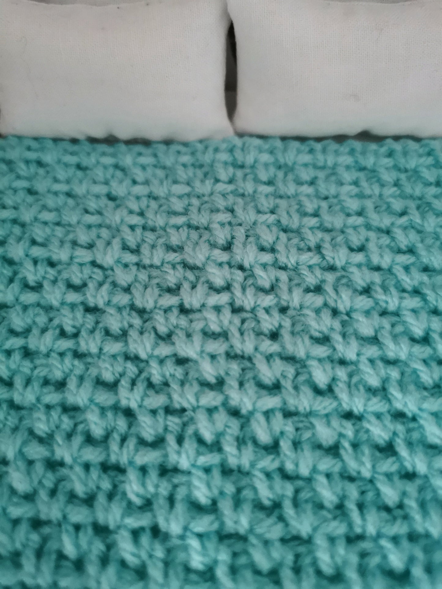 Aqua Blanket | 1:12th Scale | Hand Crocheted - ZJ Miniatures