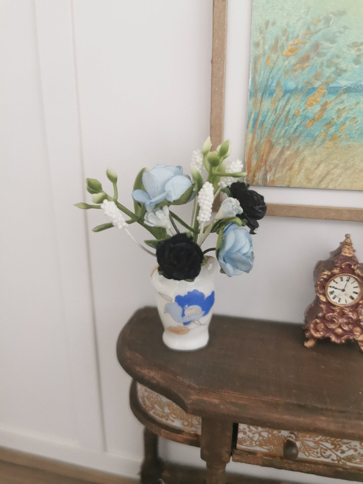 White/Blue/Gold Flower Vase | 1:12th Scale | Handmade - ZJ Miniatures