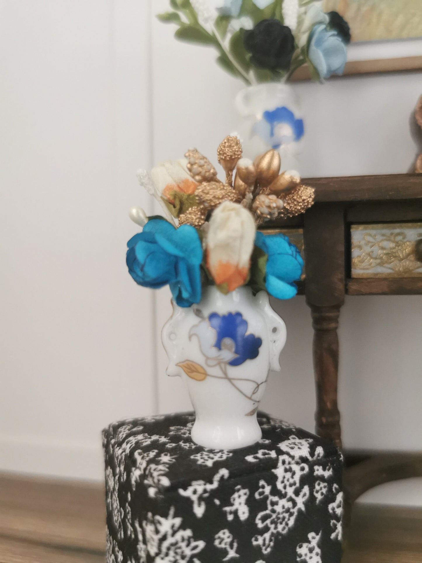 White/Blue/Gold Flower Vase | 1:12th Scale | Handmade - ZJ Miniatures