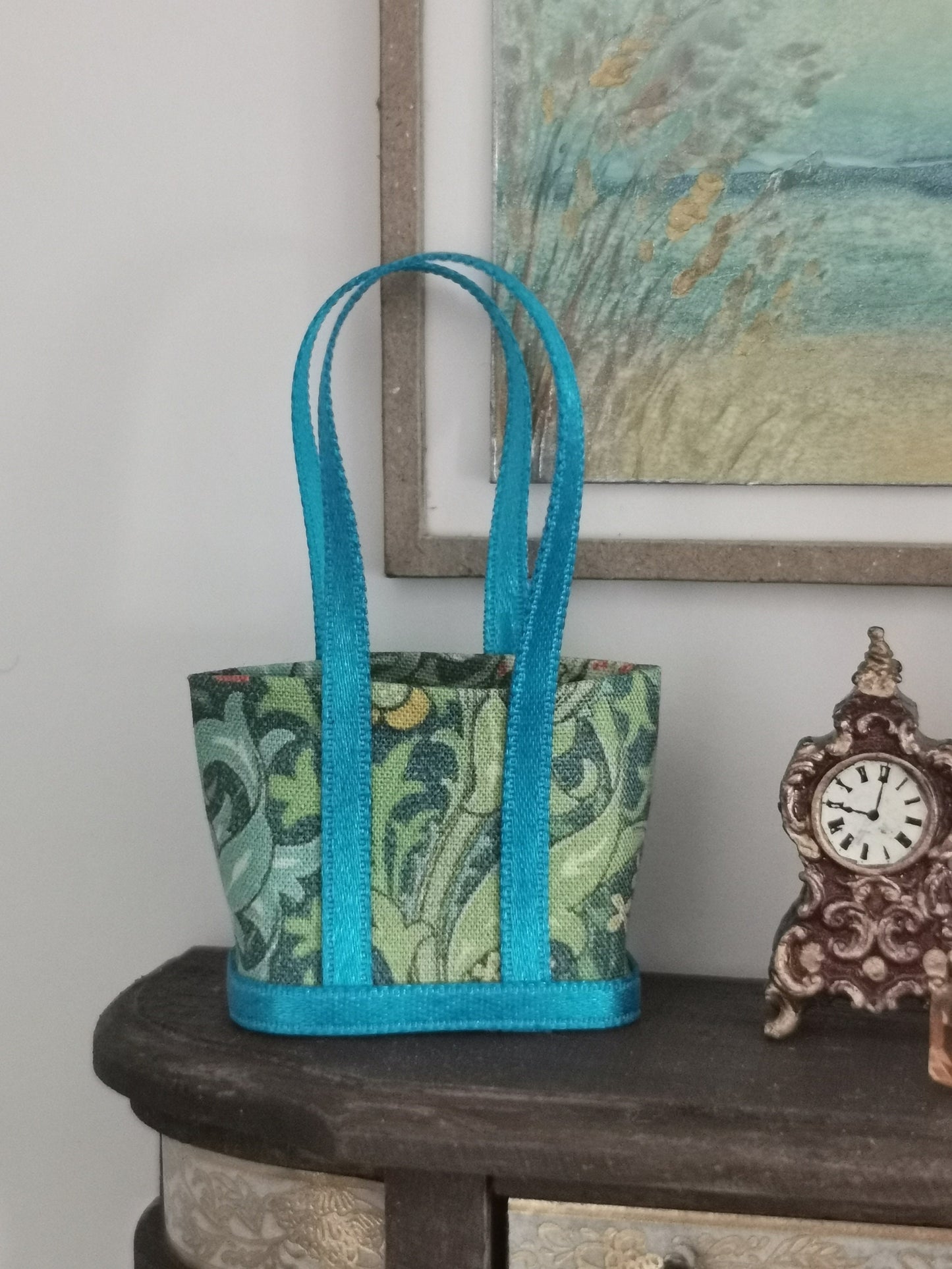 Green Floral Fabric Tote Bag | 1:12th Scale | Handmade - ZJ Miniatures