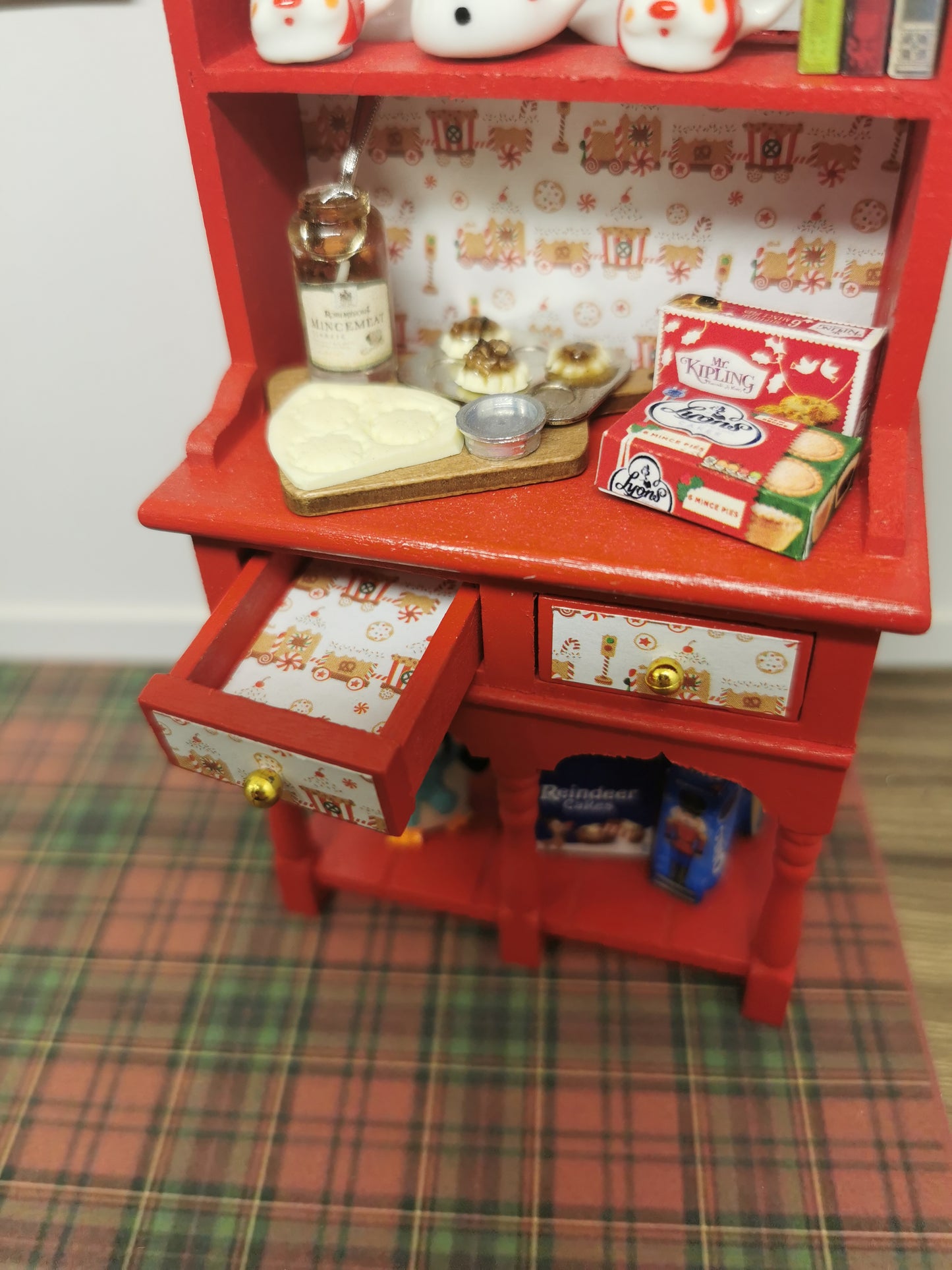 Red Christmas Dresser | 1:12th Scale | Handmade