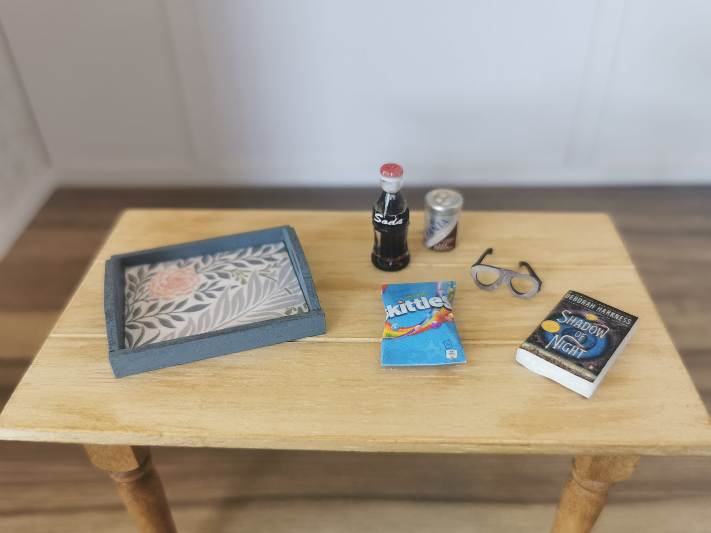 Reading Tray in Blue| 1:12th Scale | Handmade