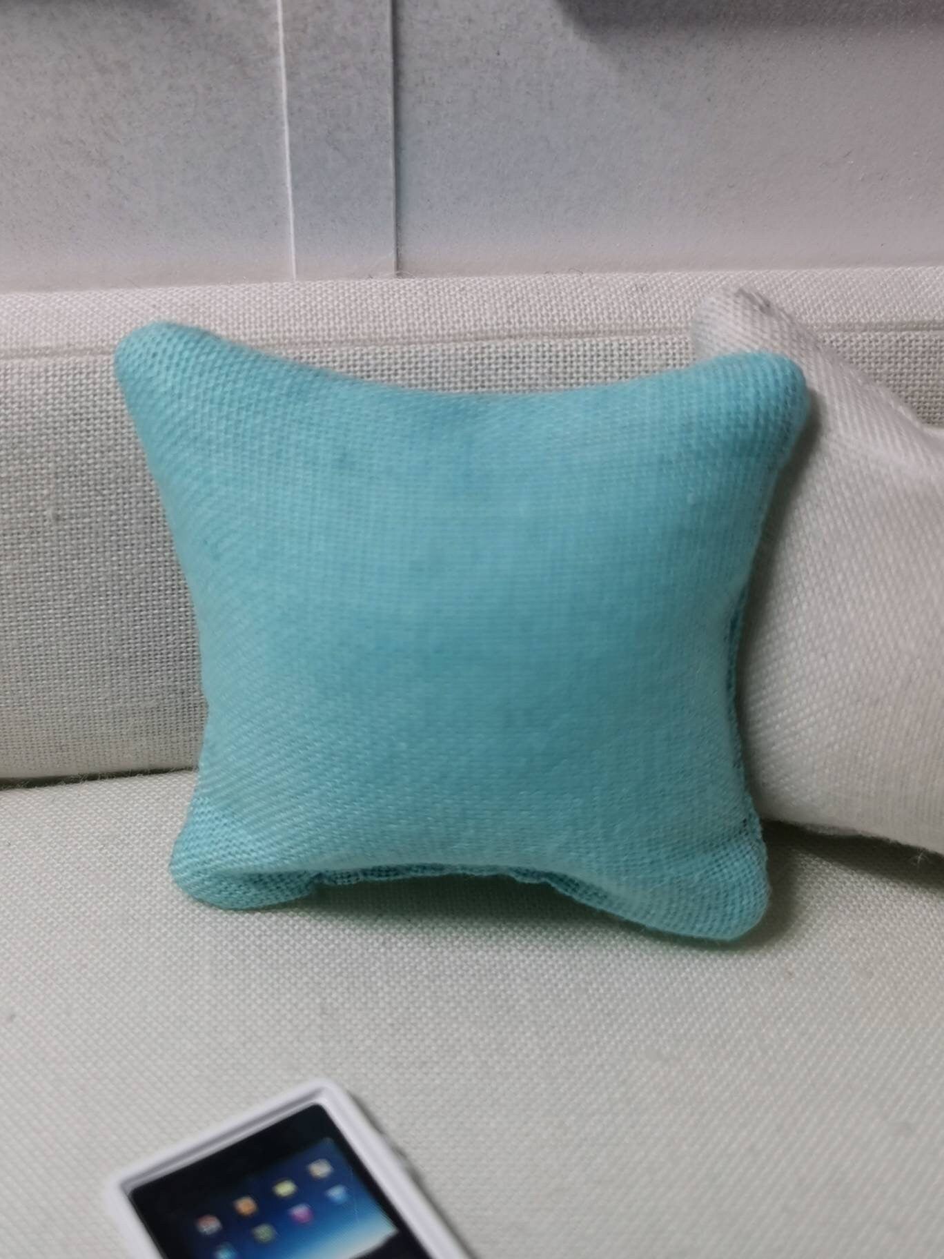 Plain Cushion | 1:12th Scale | Handmade - ZJ Miniatures 