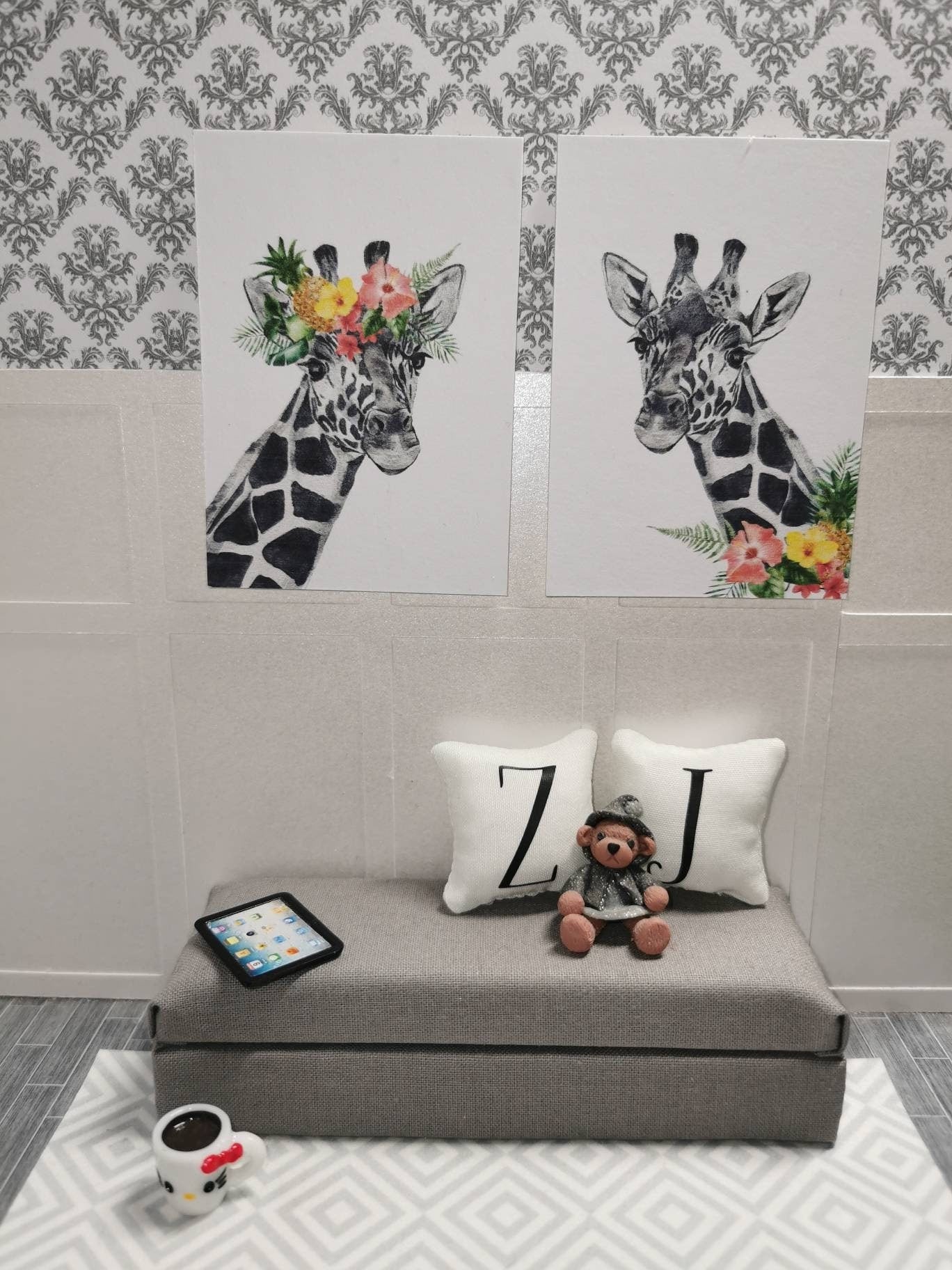 Giraffe Wall Art Prints | Set of 2 | 1:12th Scale | Handmade - ZJ Miniatures 