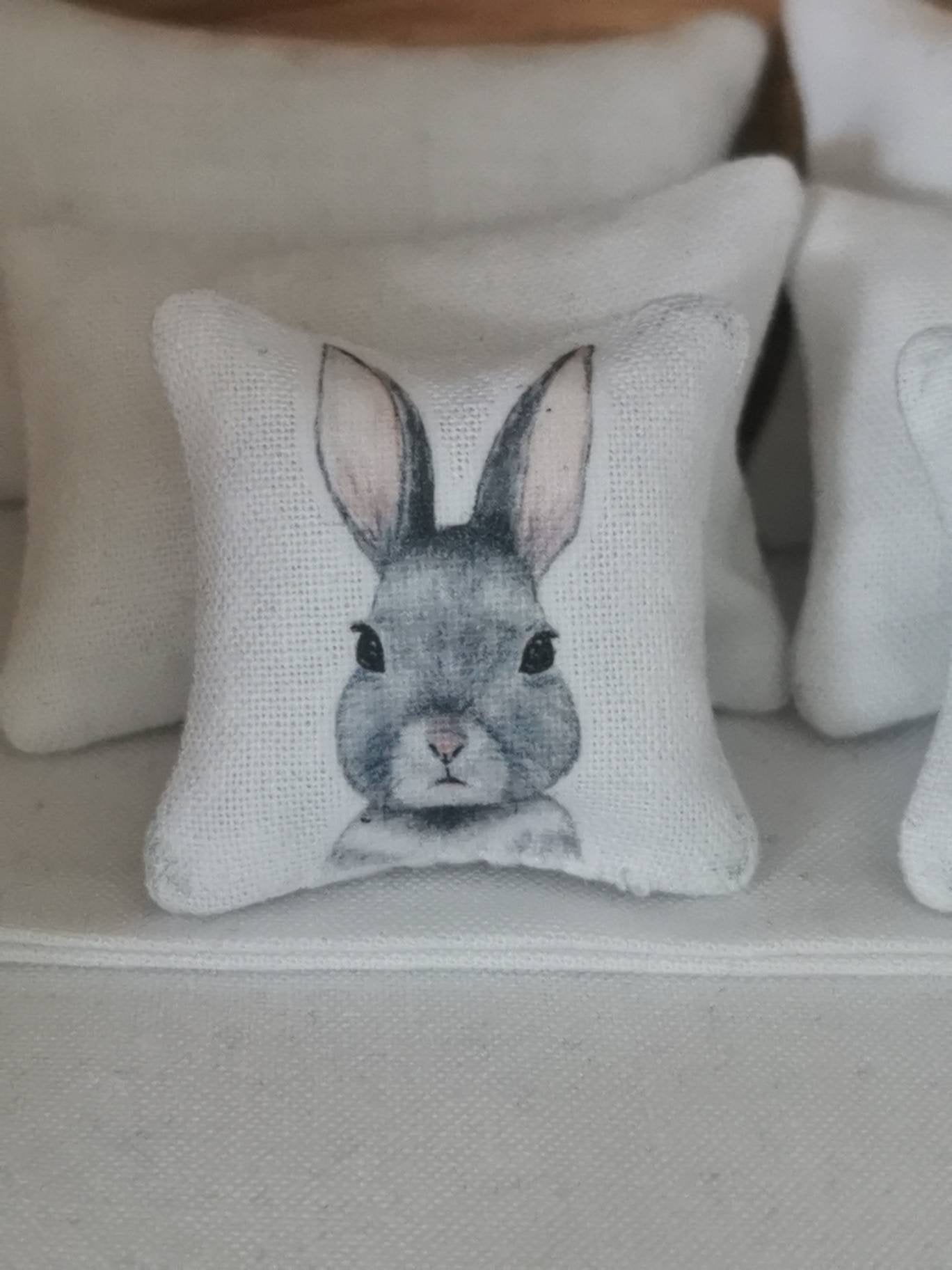 Rabbit Cushions | Set of 2 | 1:12th Scale | Handmade - ZJ Miniatures 