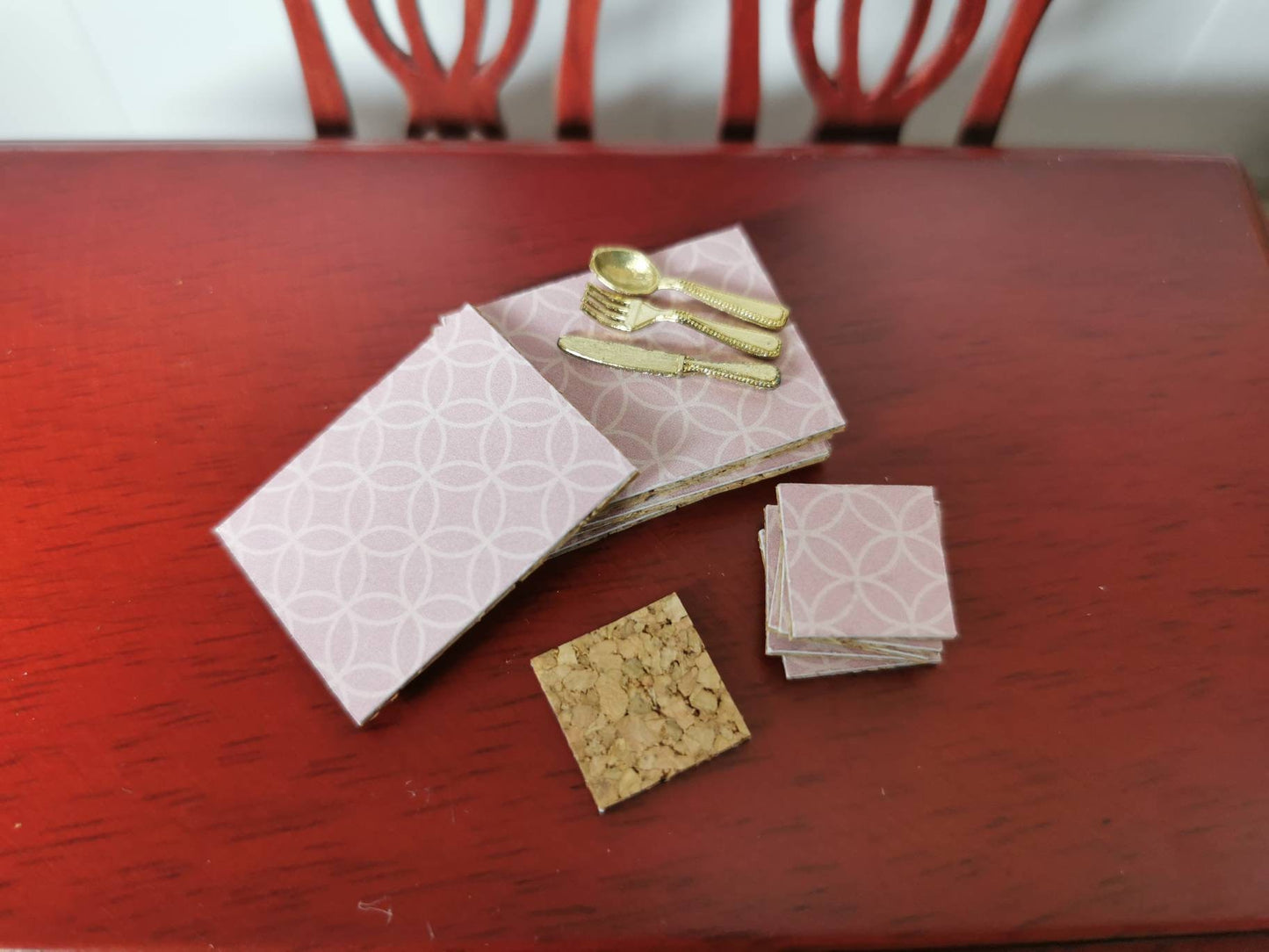 Pink Geo Placemat & Coasters | Set of 4 or 6 | 1:12th Scale | Handmade - ZJ Miniatures 