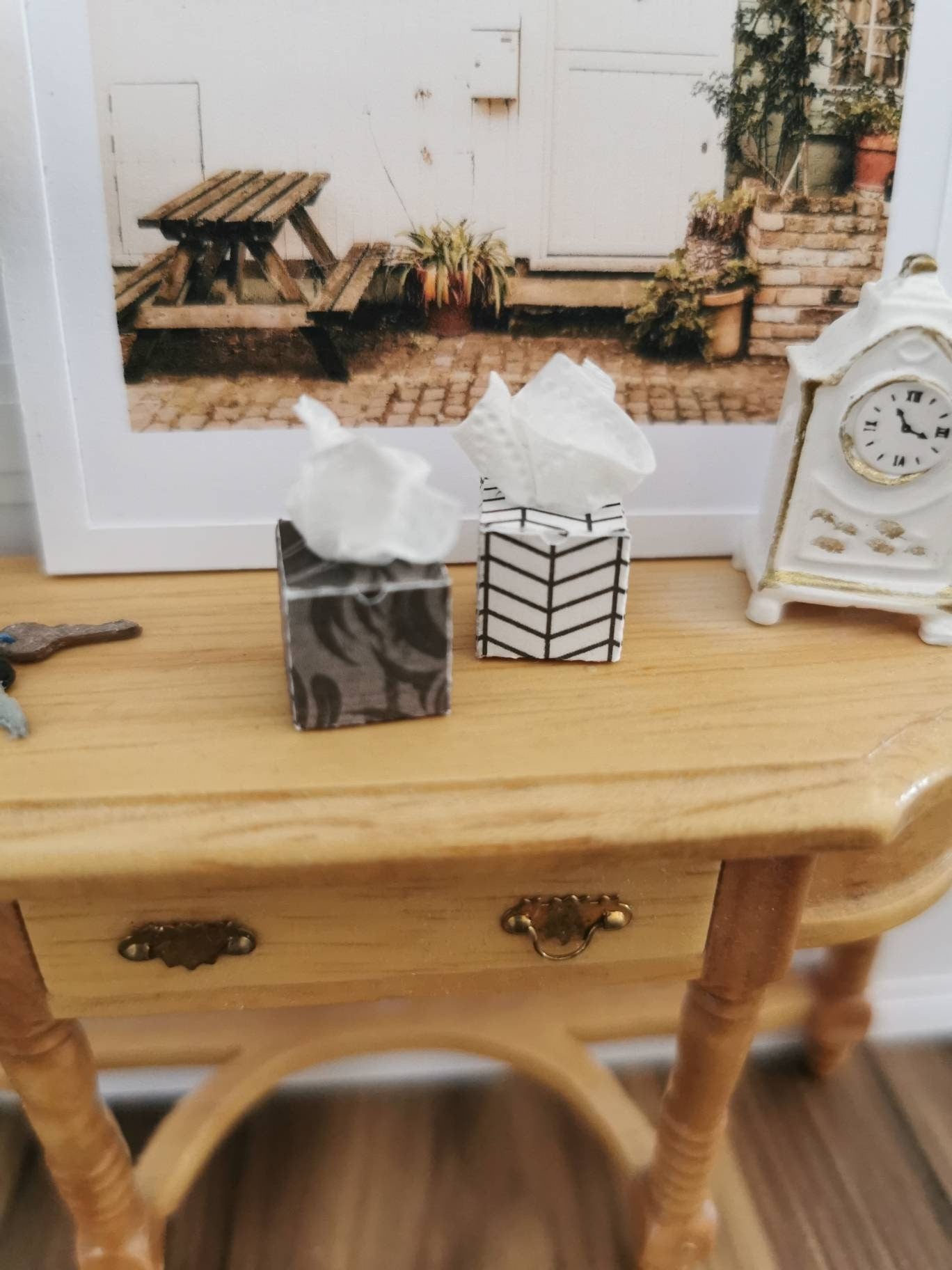 Grey/Black/White Tissue Boxes | Set of 2 | 1:12th Scale | Handmade - ZJ Miniatures 