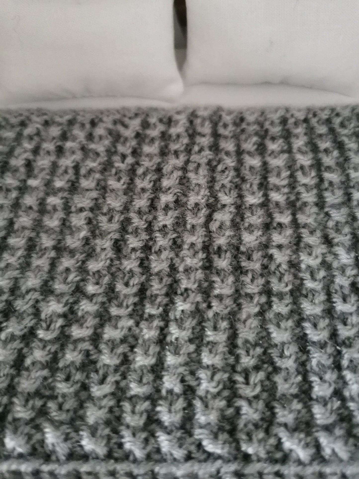 Grey Blanket | 1:12th Scale | Hand Knitted - ZJ Miniatures 