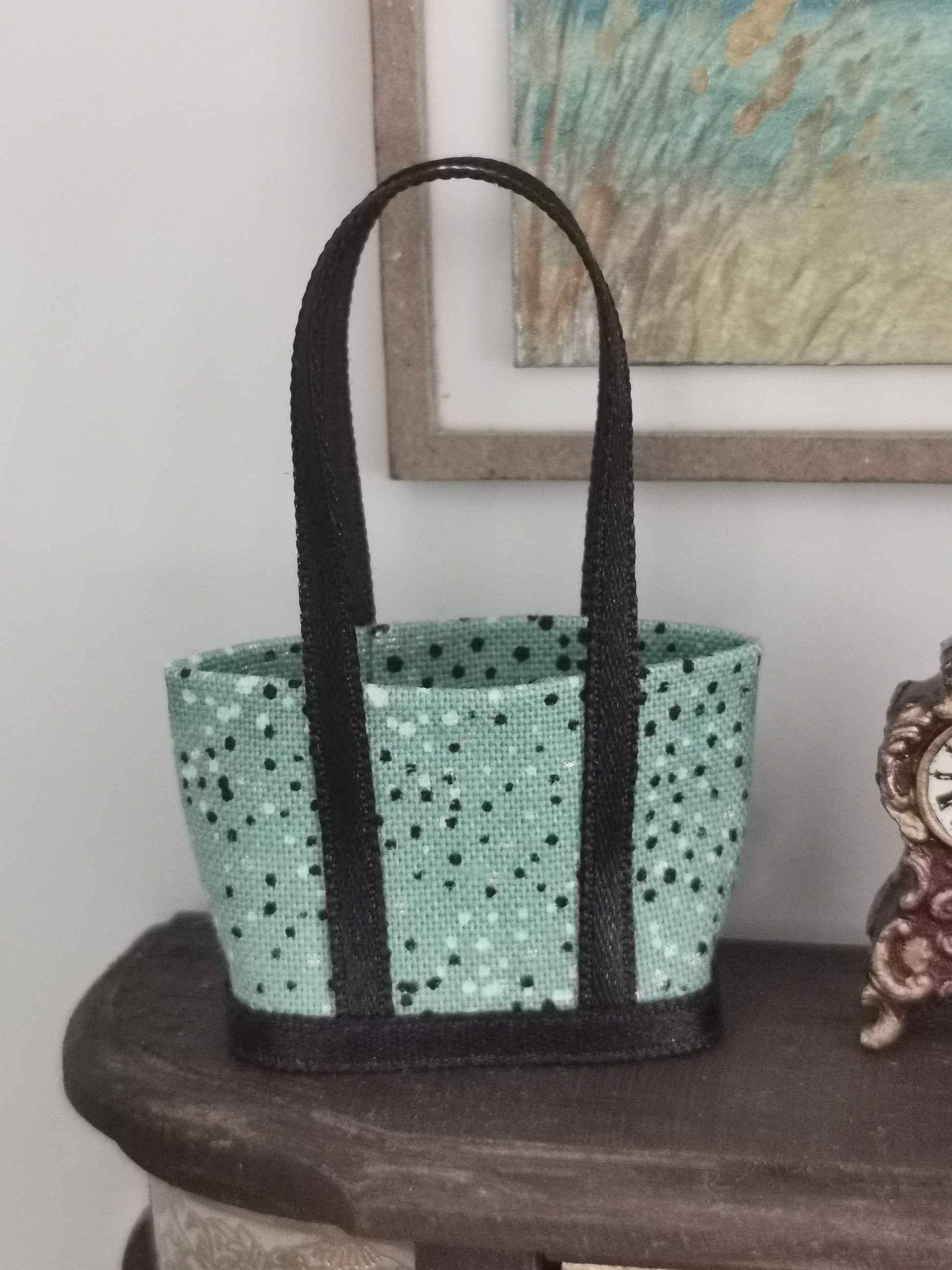 Green Dot Fabric Tote Bag | 1:12th Scale | Handmade - ZJ Miniatures 