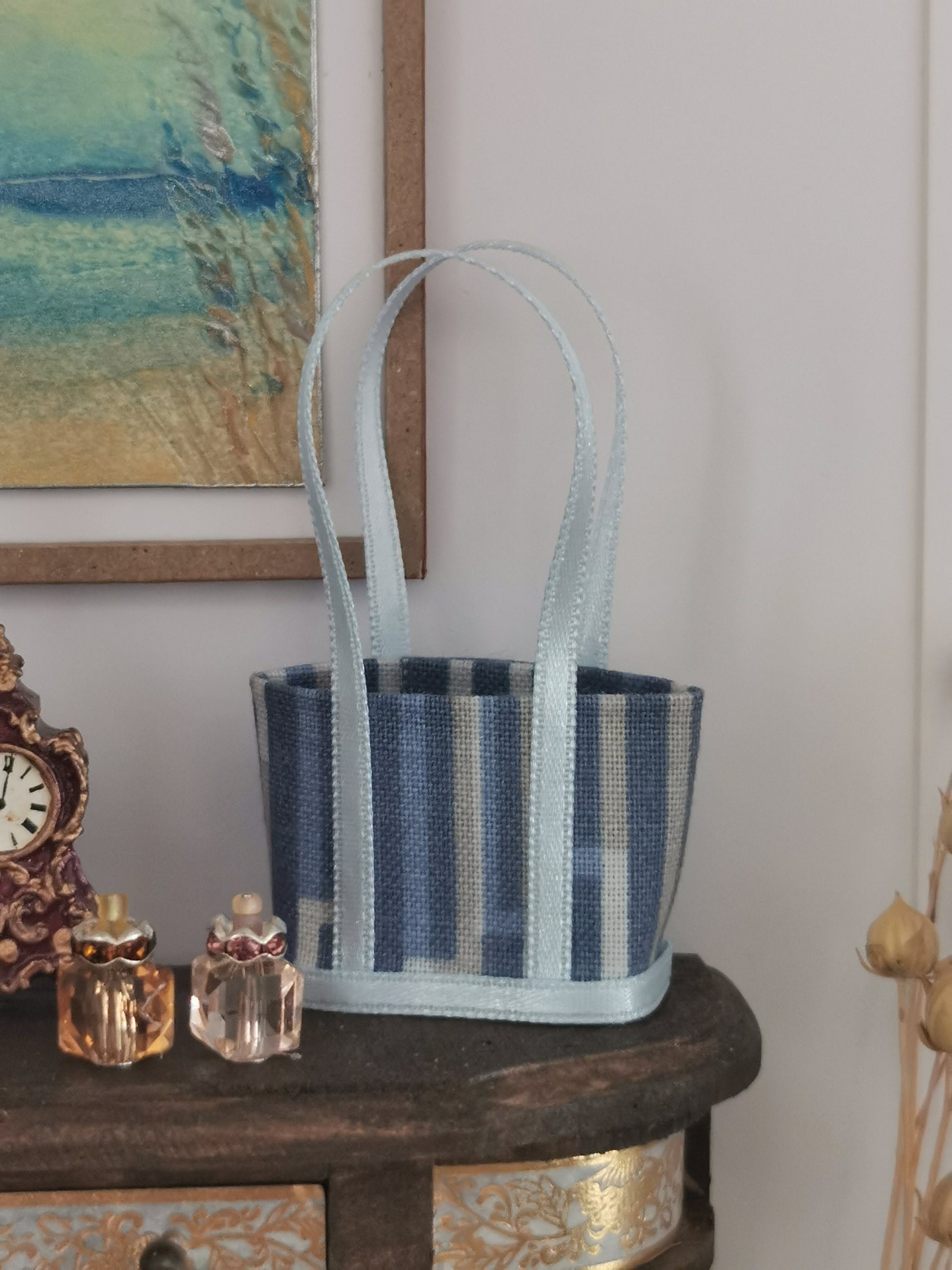 Blue Geo Fabric Tote Bag | 1:12th Scale | Handmade - ZJ Miniatures 