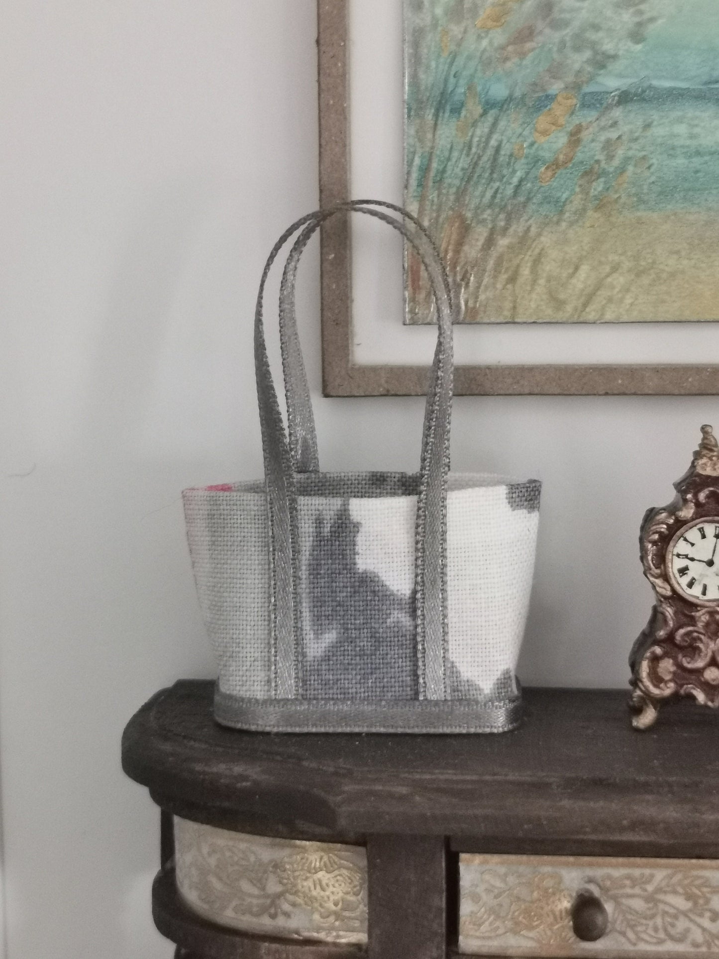 Grey Abstract Fabric Tote Bag | 1:12th Scale | Handmade - ZJ Miniatures 