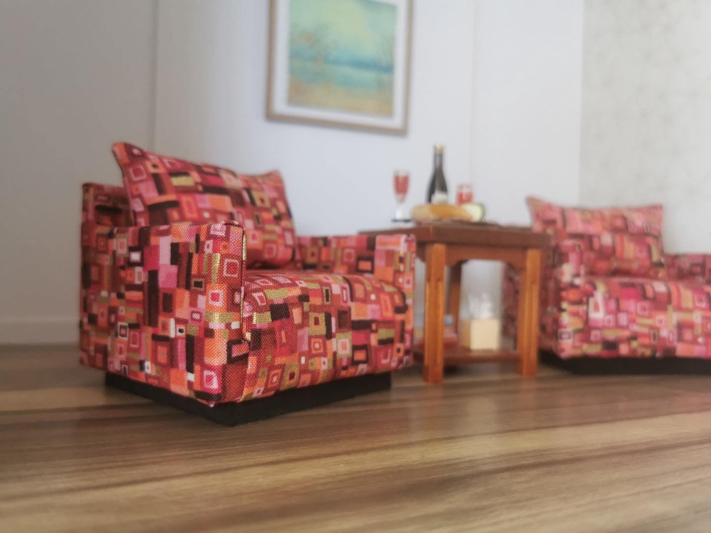 Retro Print Chairs & Side Table | 1:12th Scale