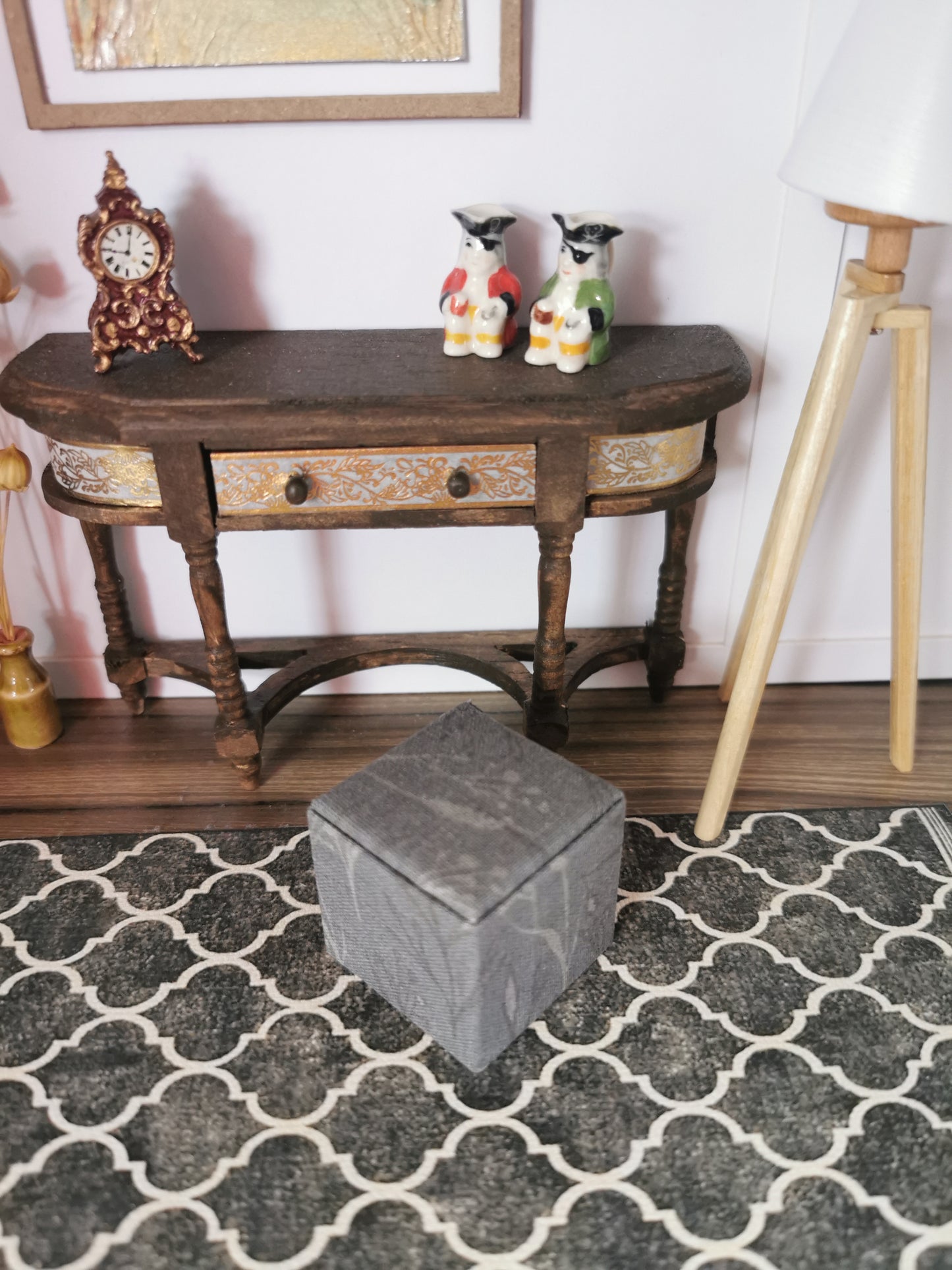 Grey Leaf Print Cube Foot Stool | 1:12th Scale | Hand Finished