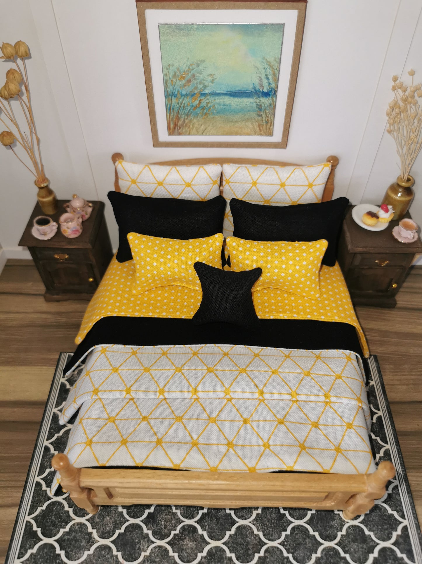 Black/Yellow/White Geo Print Bed Linen | 1:12th Scale | Set of 9 | Handmade